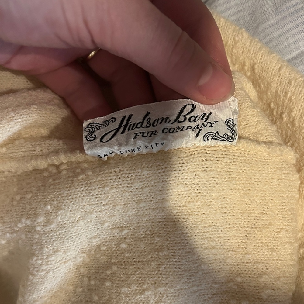 1950s knit dress, belt, and Jacket Set - Picture 4 of 8